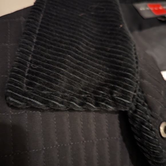 Black jacket - Picture 4 of 5